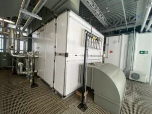 Obra de laboratório, climatização e exaustão — foto 5
